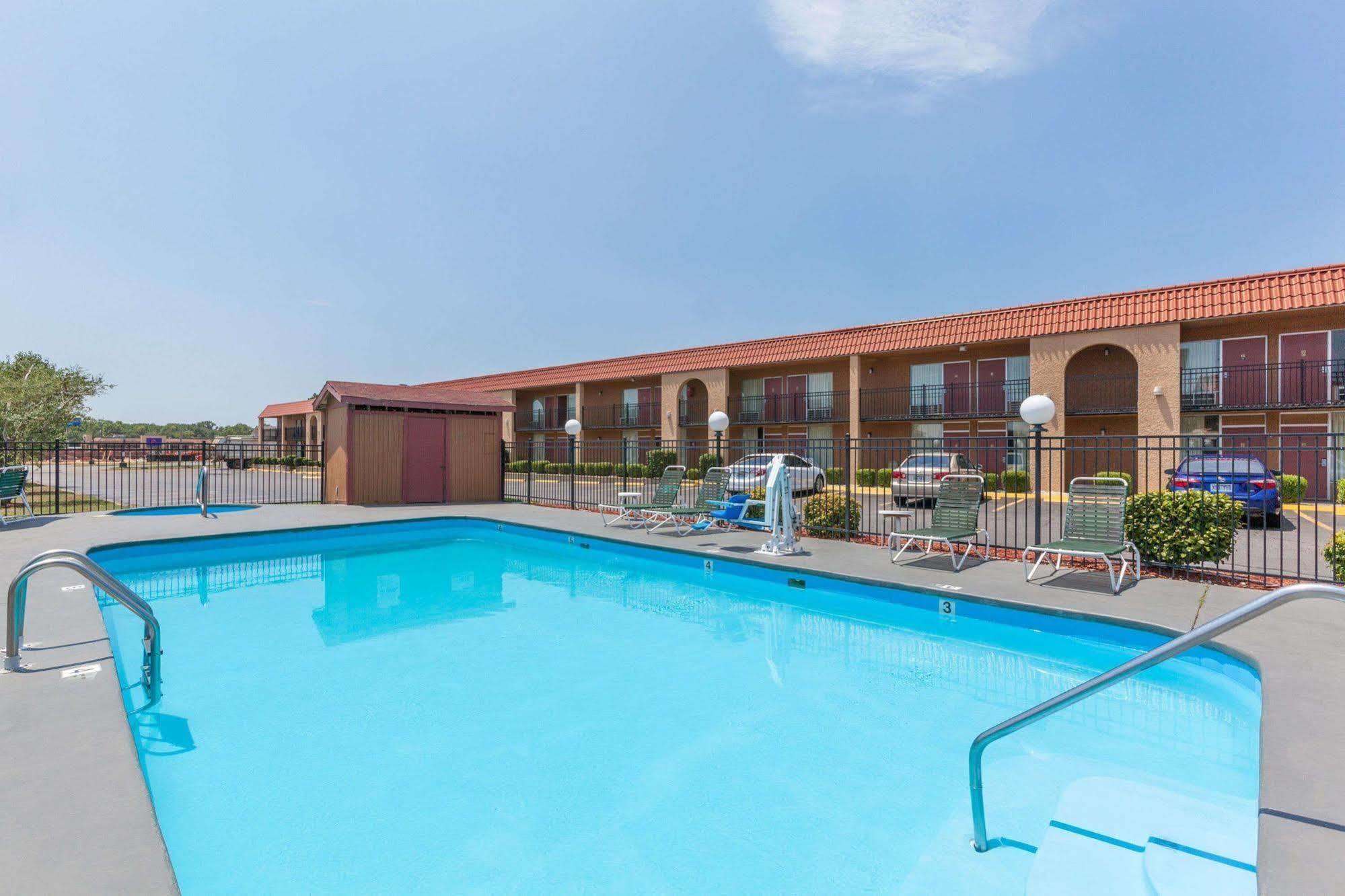 Economy Inn Arkadelphia Ngoại thất bức ảnh
